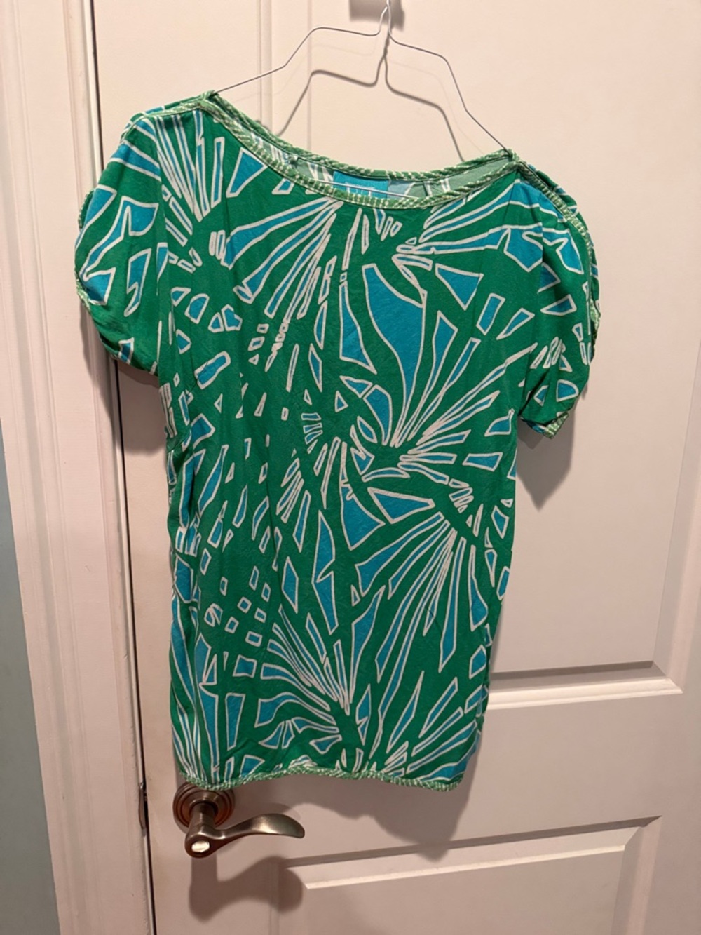 escapada Green Short-Sleeve Abstract Print Top